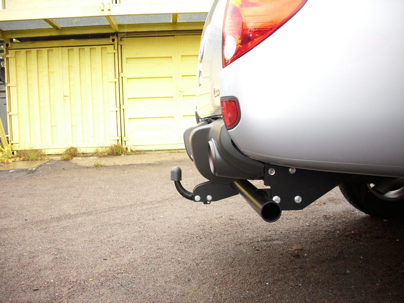 Mitsubishi L200 tažné zařízení