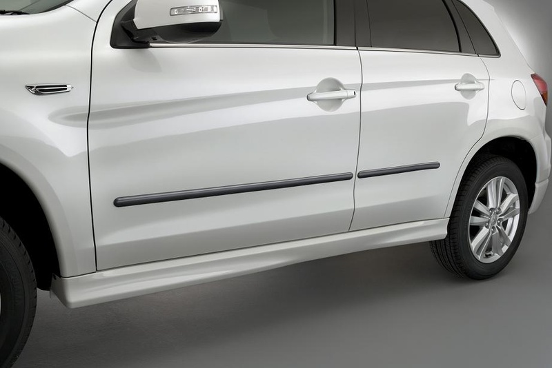 Mitsubishi ASX boční ochranné lišty