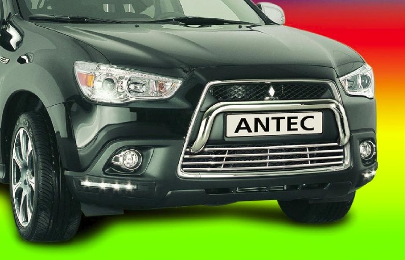 Mitsubishi ASX přední mřížka ventilace